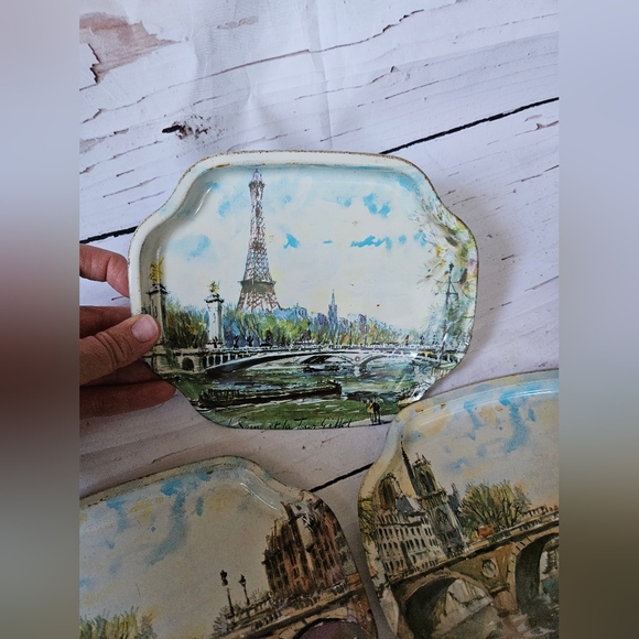 Vintage Set of 3 Elite Metal Trays - Picture 3 of 7